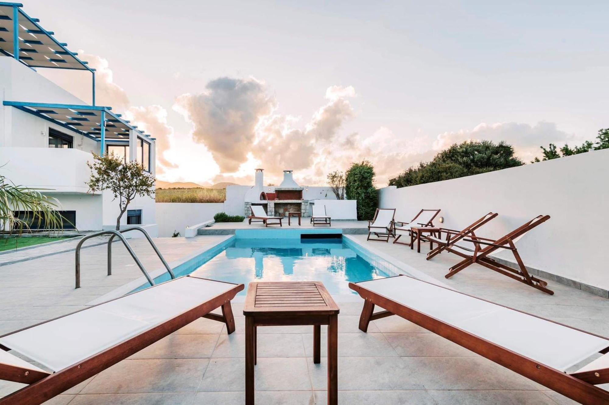 Infinity Blu Villa Gennadi